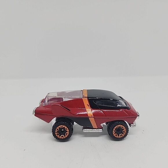 Mattel Hot Wheels Disney Character Car 2020 Mr. Incredible Series 6/6 Red Black - Picture 2 of 5